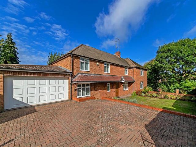 House for sale in St Albans, Five Acres