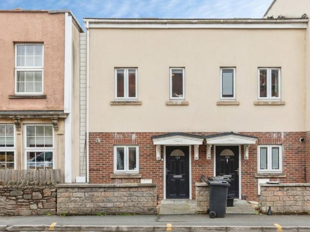 House for sale in Feckenham, City Of Bristol