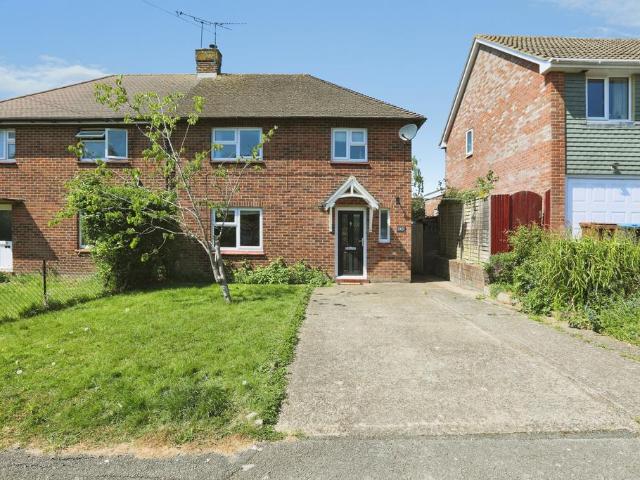 House for sale in Hillview, Surrey