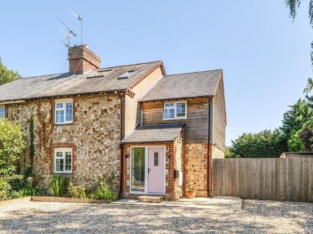 House for sale in Littlecote, West Sussex