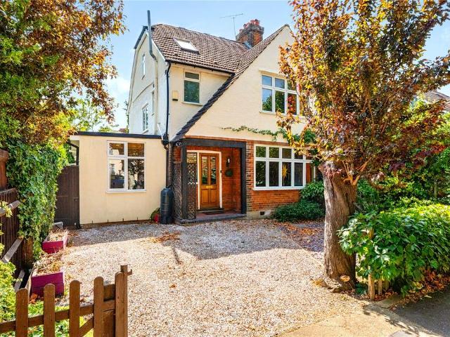 House for sale in Tolworth, Greater London