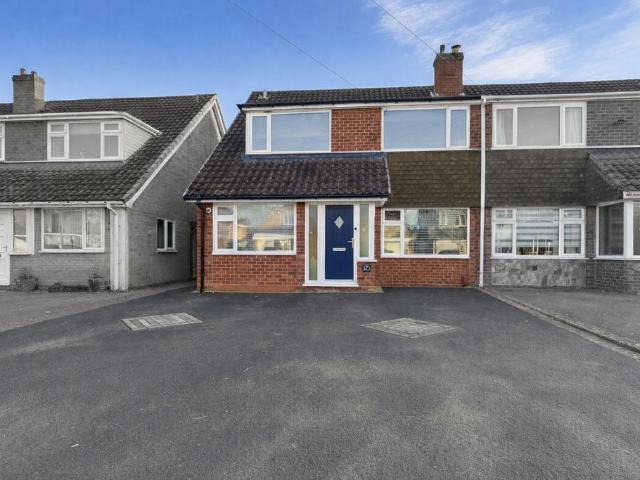 House for sale in Fazeley, Boley Park