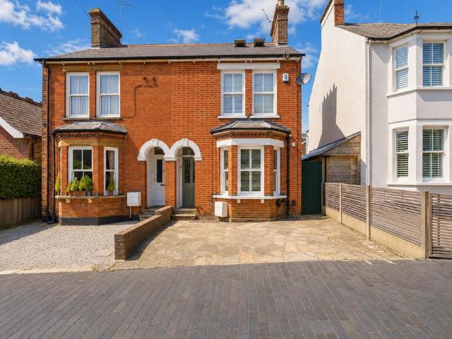 House for sale in St Albans, Five Acres