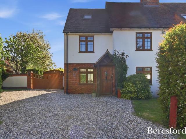 House for sale in Highwood, Chelmsford