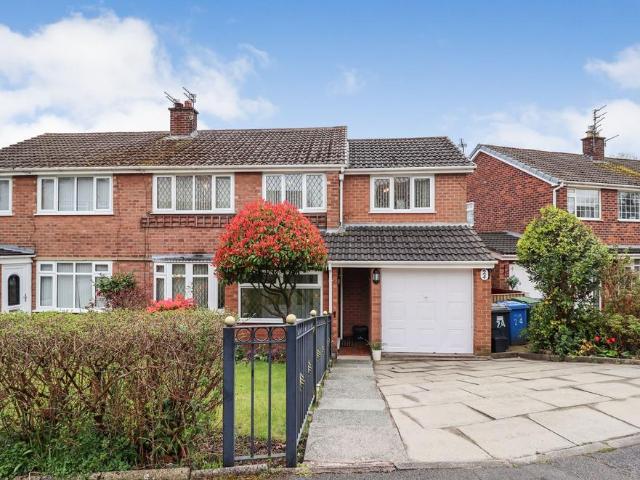 House for sale in Greystone Heath, Warrington