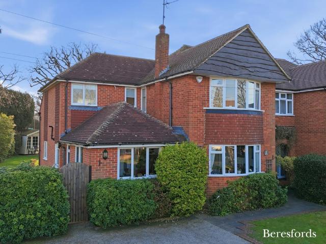 House for sale in Navestock Side, Essex