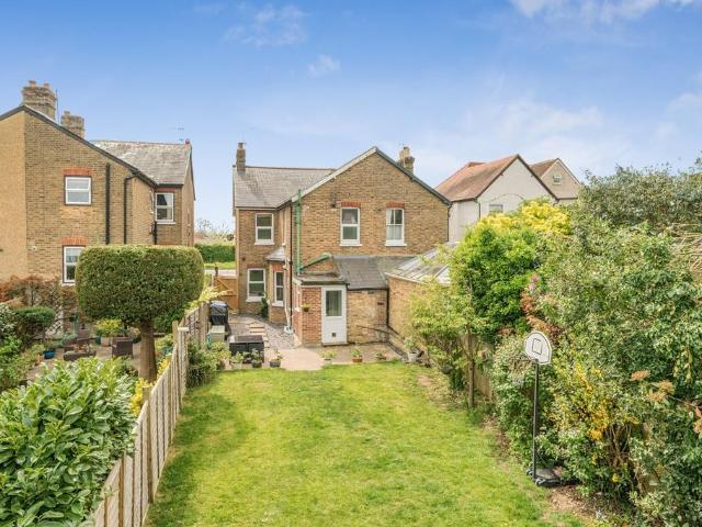 House for sale in Burnham, Slough