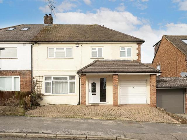 House for sale in Five Acres, Hertfordshire