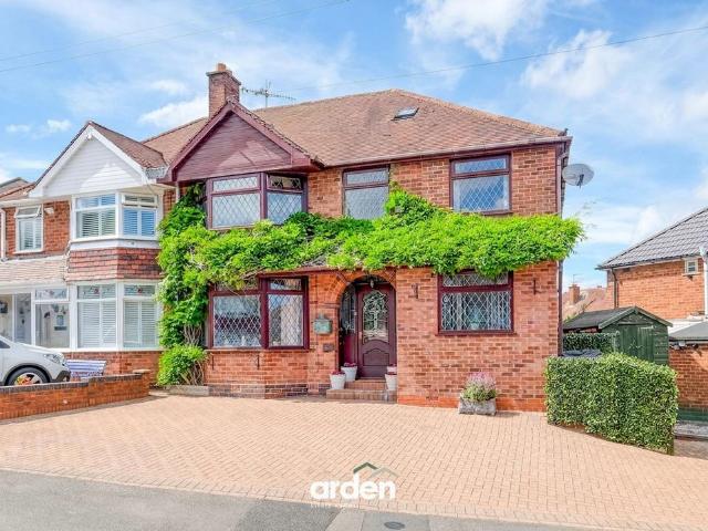 House for sale in Rednal, West Midlands