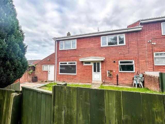 House for sale in Hall Farm, Tyne And Wear