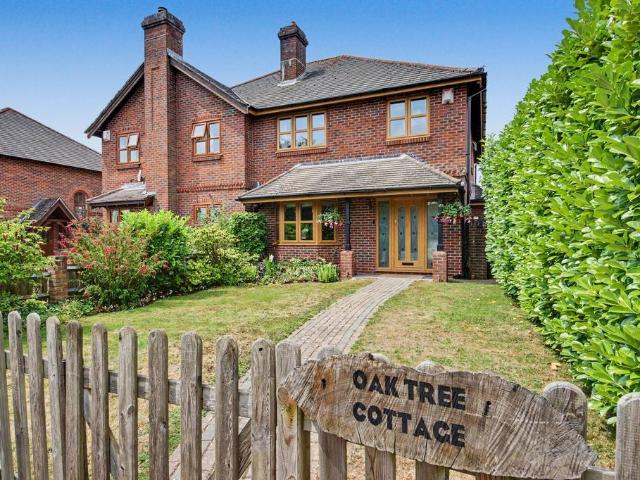 House for sale in North Boarhunt, Hampshire