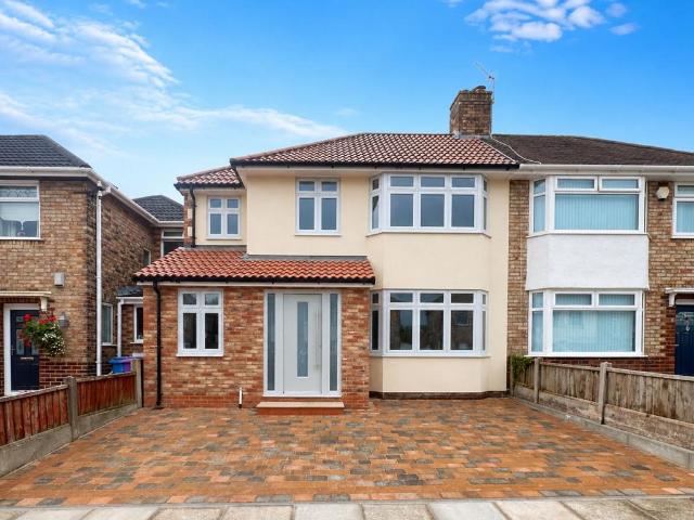 House for sale in Calderstones