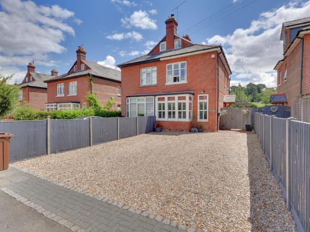 House for sale in Bolton Low Houses, Hampshire