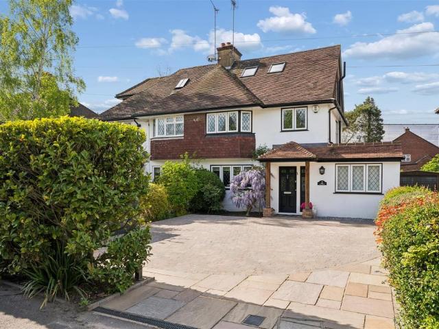 House for sale in Radlett, Hertfordshire