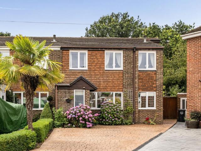 House for sale in Maypole, Monks Orchard