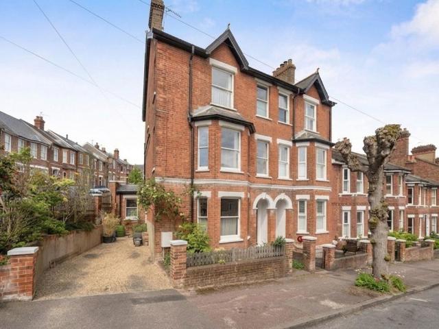 House for sale in St James, Sandown Park