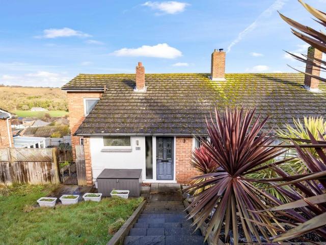 House for sale in Elms Vale, Ash