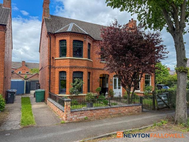 House for sale in New Town, Alverton