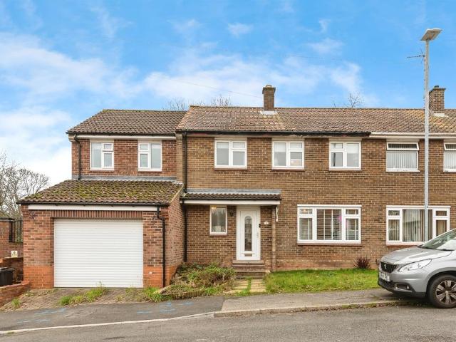House for sale in Gedling, East Midlands