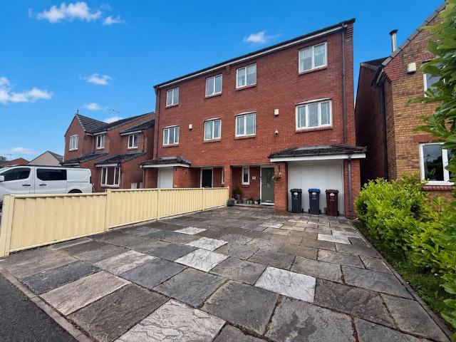 House for sale in Biddulph, Kingsley Moor