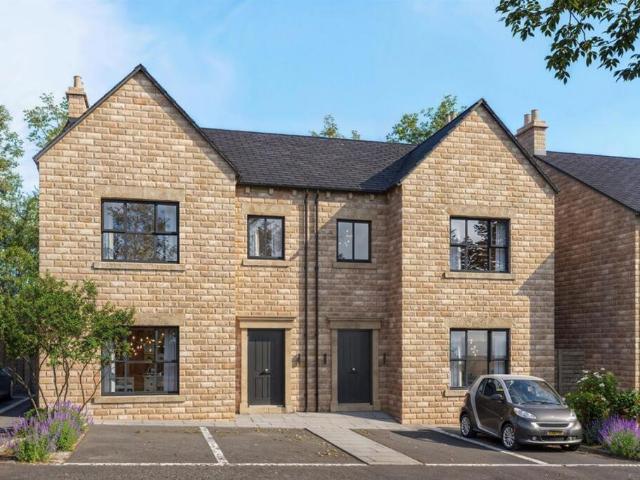 House for sale in Simmondley, Charlesworth