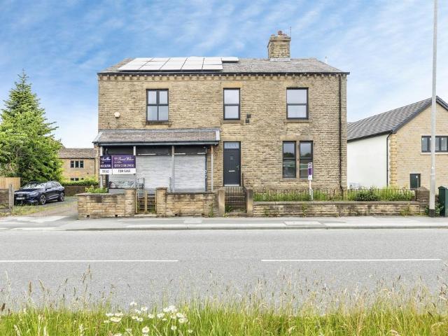House for sale in Gildersome, West Yorkshire