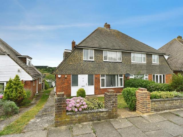 House for sale in Whitehawk, Brighton & Hove