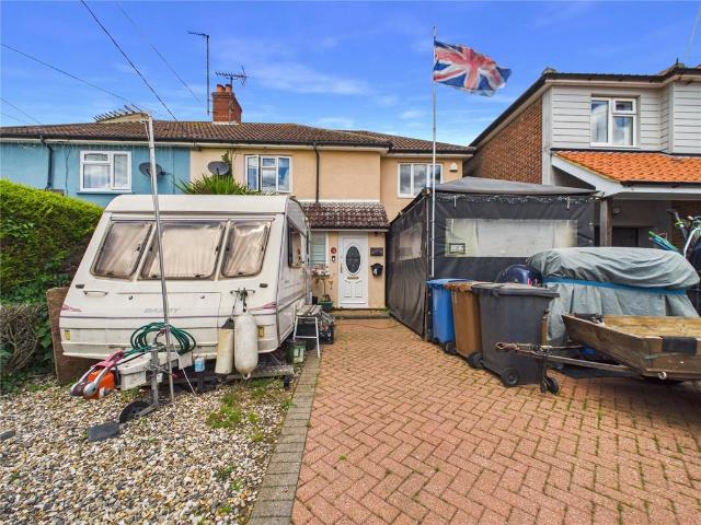 House for sale in Chelmondiston, Suffolk