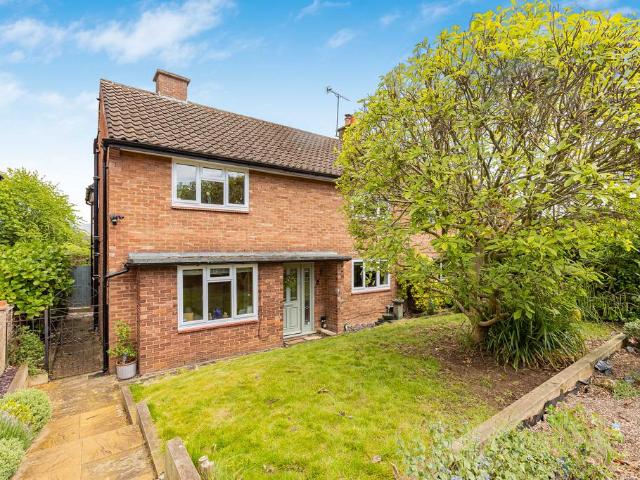 House for sale in Five Acres, Hertfordshire