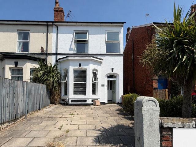 House for sale in Meols Cop, Southport