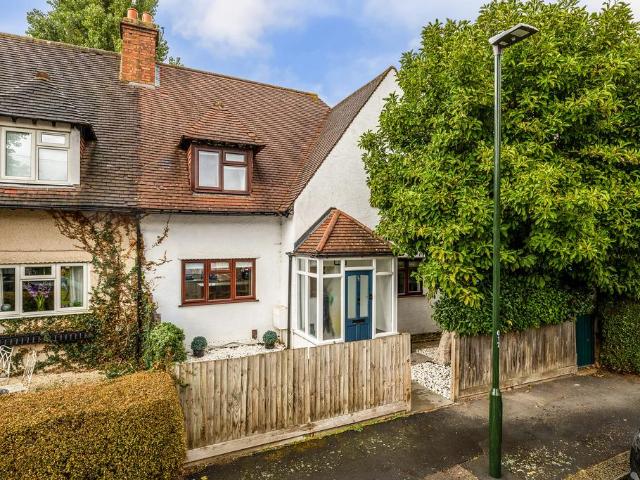 House for sale in London Borough of Richmond upon Thames, Greater London