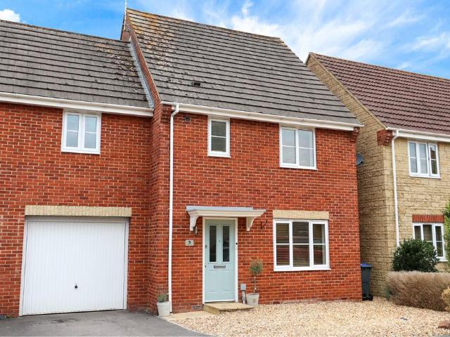 House for sale in Calne