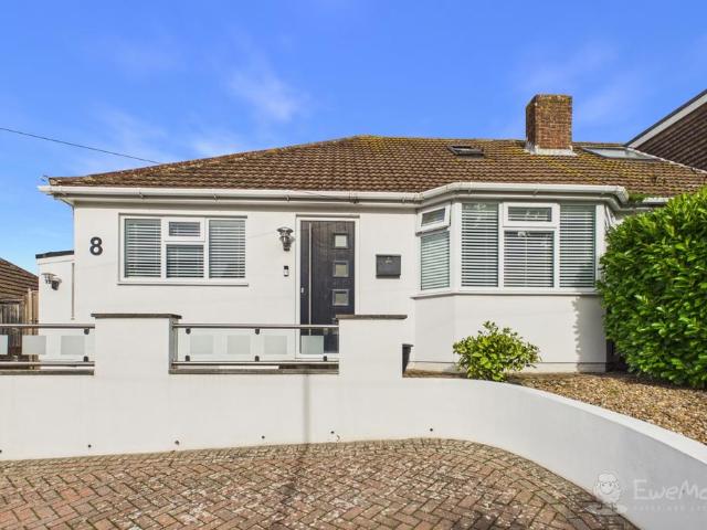House for sale in Cheriton, Folkestone and Hythe