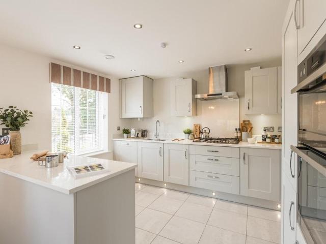 House for sale in Whitestone, Camp Hill