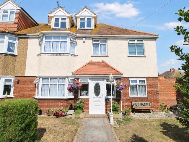House for sale in Westbrook, Acol