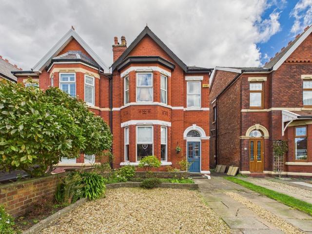 House for sale in Meols Cop, Southport