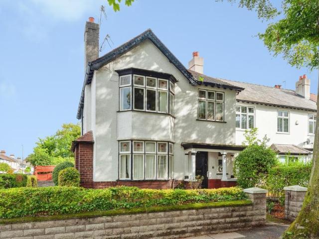 House for sale in Calderstones