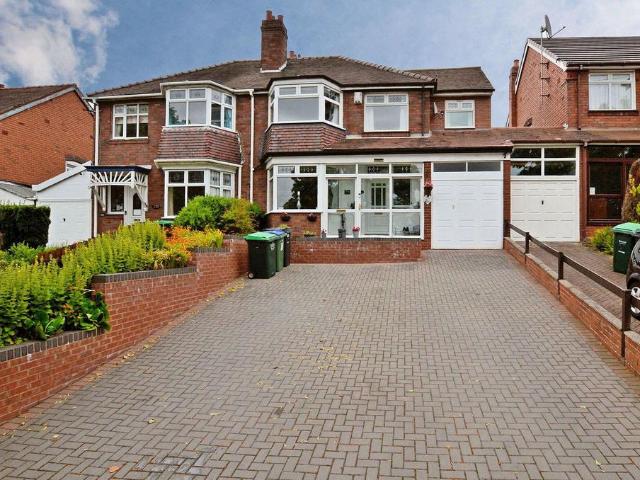 House for sale in Causeway Green, West Midlands
