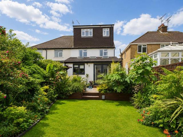 House for sale in Pouchen End, Hertfordshire
