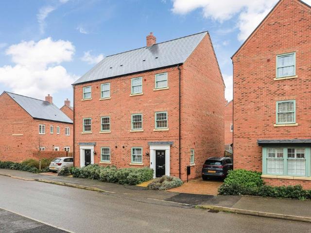 House for sale in Huntingdon, Cambridgeshire