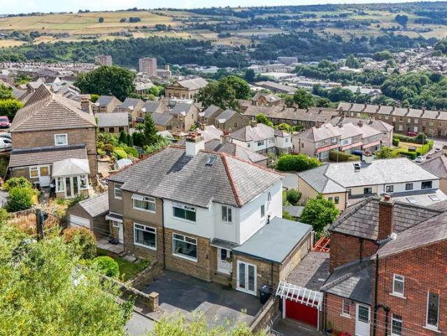 House for sale in Warley Town, West Yorkshire