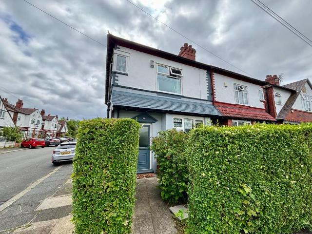 House for sale in Georgia, Greater Manchester