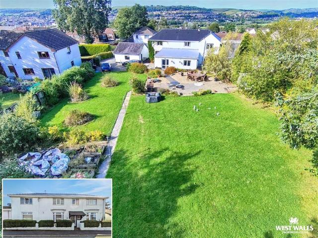 House for sale in Carmarthen, Wales