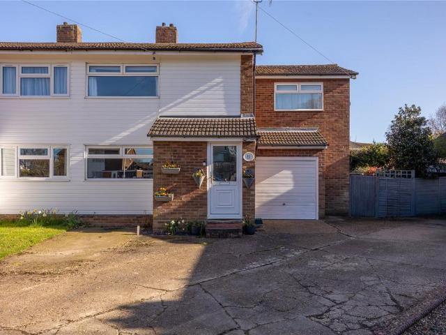 House for sale in Toddington, Bedfordshire