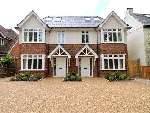House for sale in Hampton, Greater London