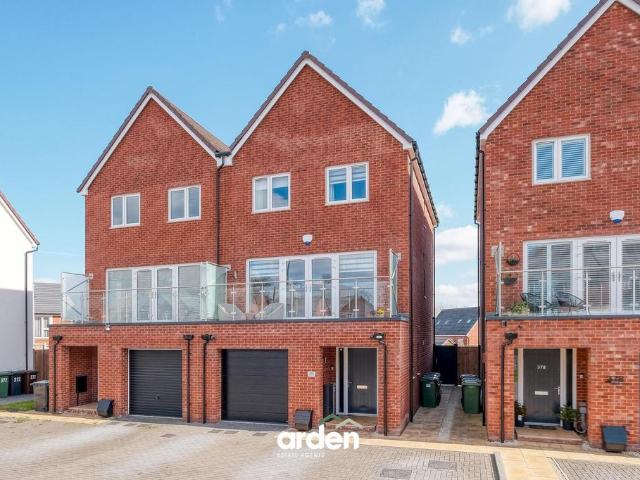 House for sale in Rednal, West Midlands