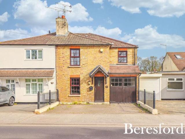 House for sale in Upminster, Greater London
