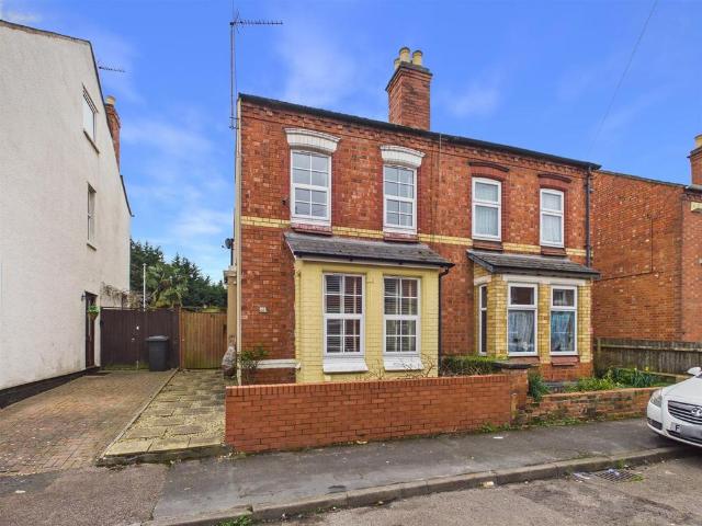 House for sale in Gloucester, Gloucestershire