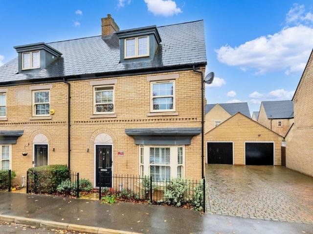 House for sale in Huntingdon, Cambridgeshire