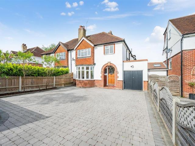 House for sale in Nork, Red Hill